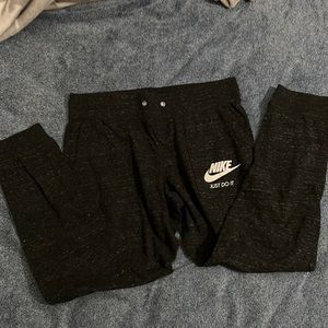 Nike joggers